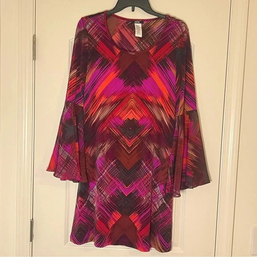 MSK Women's Pink Red Orange Print Sheer Bell Sleeve Cocktail Dress - Size M